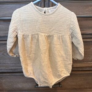 The Simple Folk Ecru Meadow Romper size 12-18 month